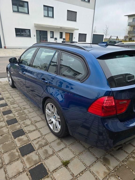 Second-hand BMW 320 Performance 184 CP (135 kW) 2011 Albastru Break