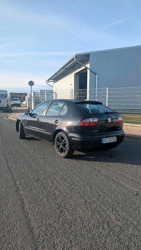 Gebraucht Seat Leon 105 PS (77 kW) 2005 Schwarz Kleinwagen