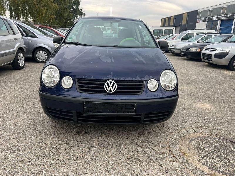 Gebraucht VW Polo Basis 64 PS (47 kW) 2003 Blau Kleinwagen