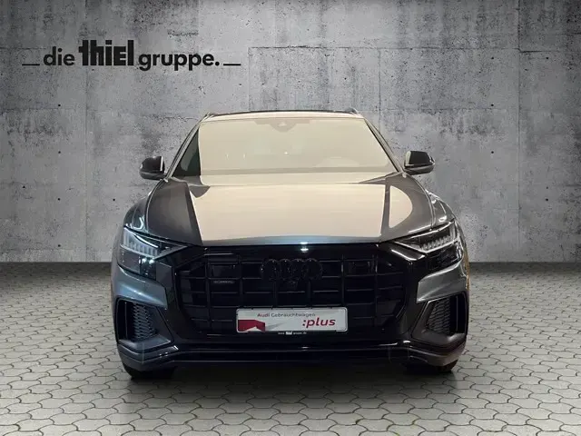 Gebraucht Audi Q8 S-Line 286 PS (210 kW) 2023 Daytonagrau perleffekt SUV