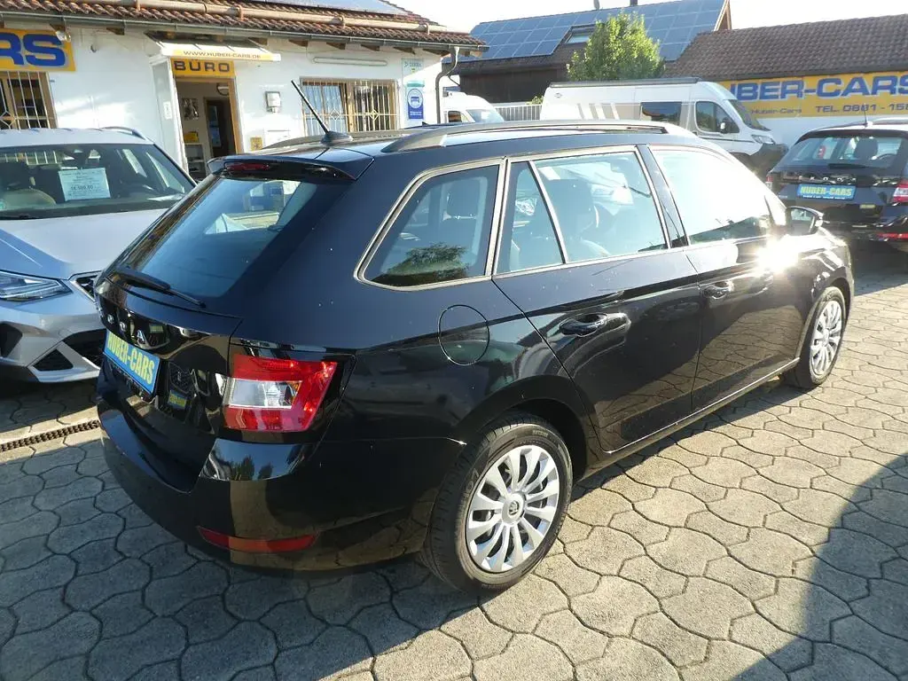 Gebraucht Skoda Fabia Ambition 95 PS (69 kW) 2022 Schwarz Kleinwagen
