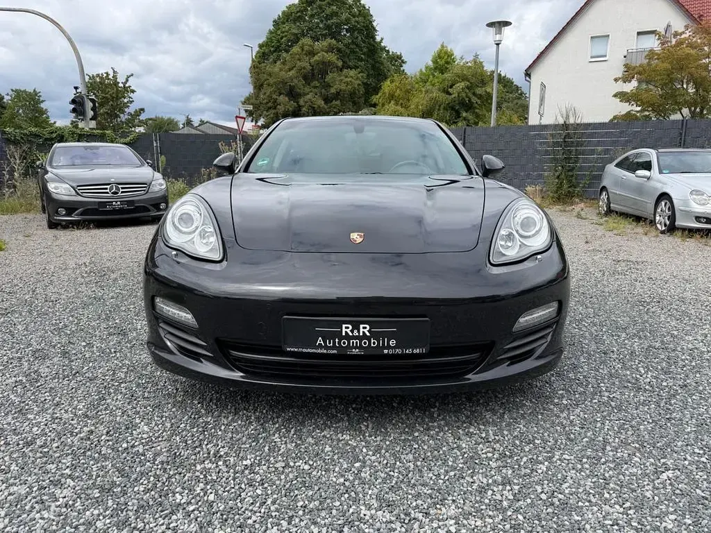 Gebraucht Porsche Panamera 250 PS (183 kW) 2011 Schwarz Kleinwagen