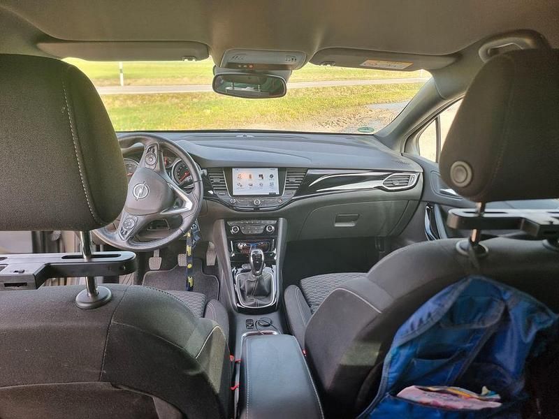 Gebraucht Opel Astra Dynamic 125 PS (91 kW) 2018 Grau Kombi