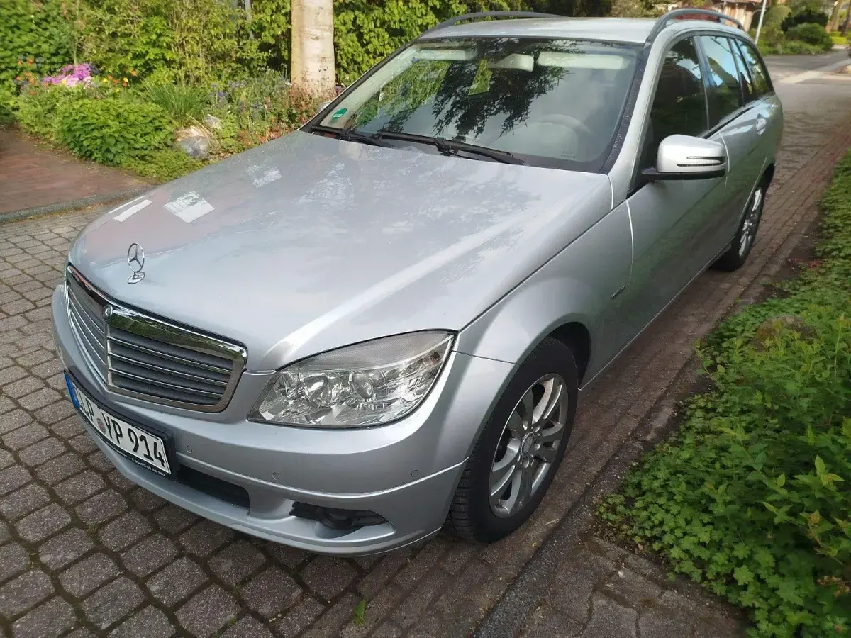 Gebraucht Mercedes C200 136 PS (100 kW) 2010 Silber Kombi