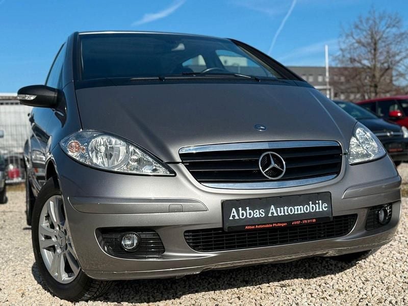 Gebraucht Mercedes A150 95 PS (69 kW) 2005 Kometgrau Kleinwagen