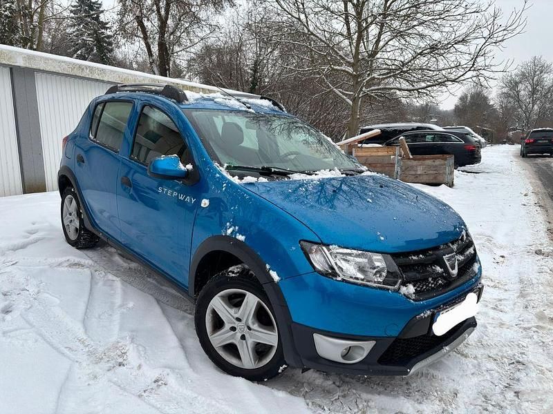 Gebraucht Dacia Sandero Prestige 90 PS (66 kW) 2014 Blau Limousine