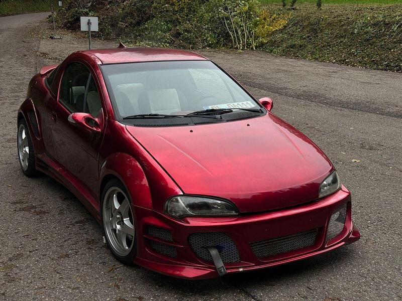 Rot Gebraucht 2000 Opel Tigra Coupé | 5.950 € - Bild 1/4
