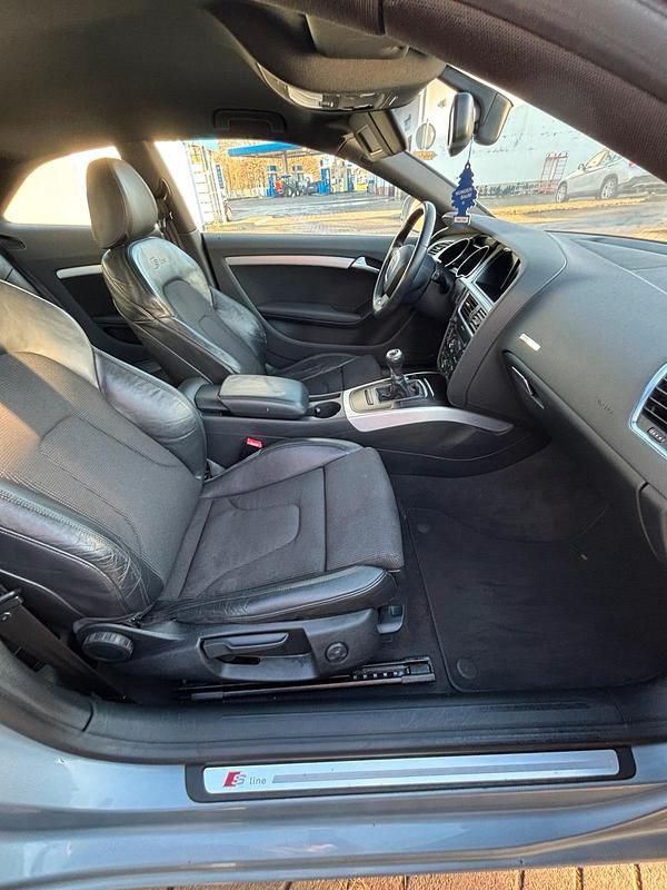 Gebraucht Audi A5 S-Line 211 PS (155 kW) 2010 Grau Coupé