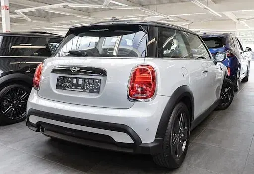 Gebraucht Mini Cooper Countryman Classic 136 PS (100 kW) 2022 Silber SUV
