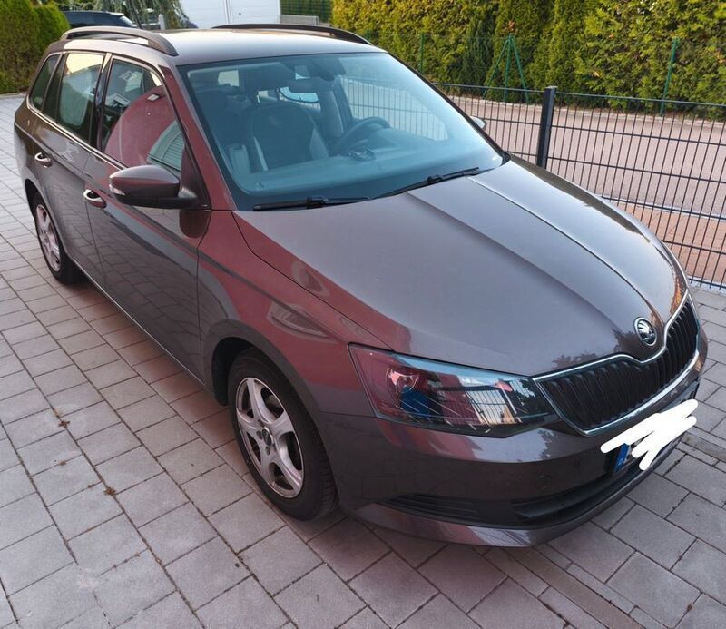 Braun Gebraucht 2015 Skoda Fabia Style Kombi | 7.200 € (Superpreis) - Bild 1/4