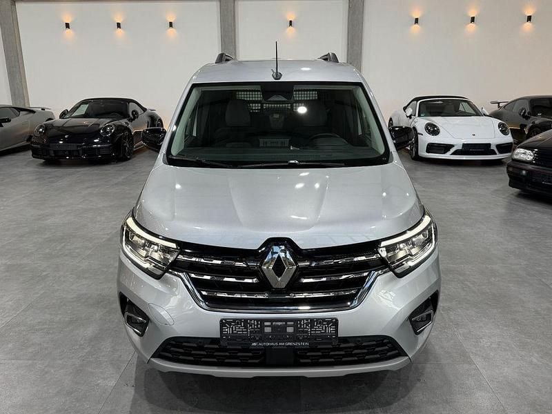Neu Renault Kangoo 131 PS (96 kW) 2025 Grau Van / Kleinbus
