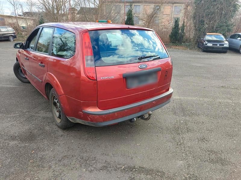 Gebraucht Ford Focus 101 PS (74 kW) 2006 Grau Kombi