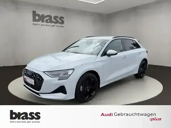 Gebraucht Audi A3 Ambiente 204 PS (150 kW) 2025 Limousine