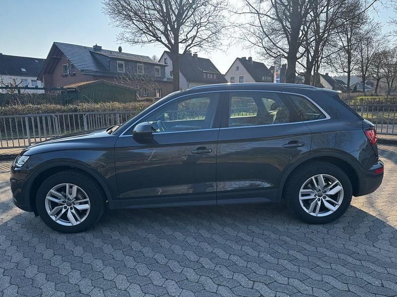 Gebraucht Audi Q5 150 PS (110 kW) 2017 Grau SUV