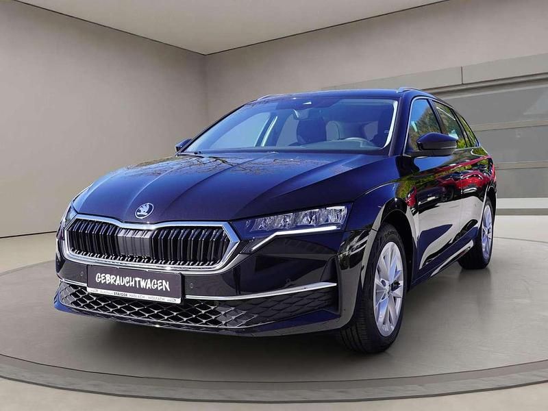 Schwarz Gebraucht 2024 Skoda Octavia Selection Kombi | 32.490 € (Fairer Preis) - Bild 1/4