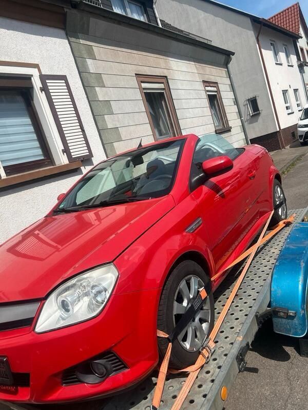 Rot Gebraucht 2005 Opel Tigra Cabrio | 850 € (Superpreis) - Bild 1/4