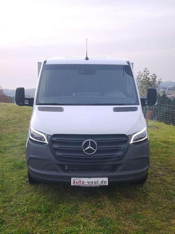 Neu Mercedes Sprinter 150 PS (110 kW) 2025 Arktikweiss Van