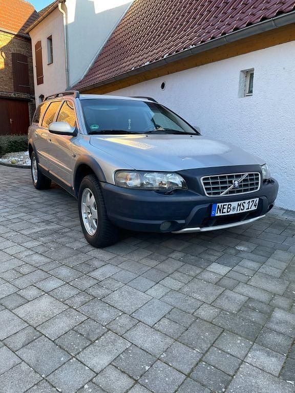Gebraucht Volvo XC70 200 PS (147 kW) 2001 Silber Kombi