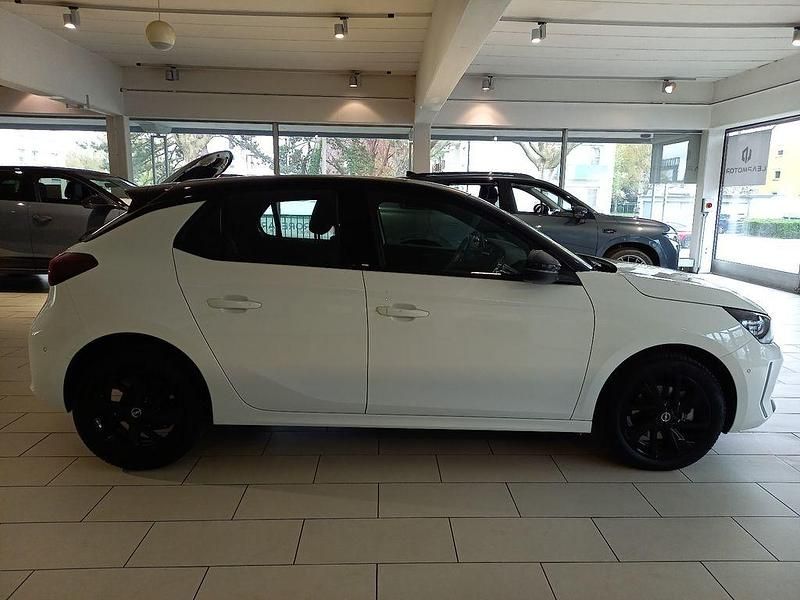 Gebraucht Opel Corsa 101 PS (74 kW) 2024 Weiß Kleinwagen