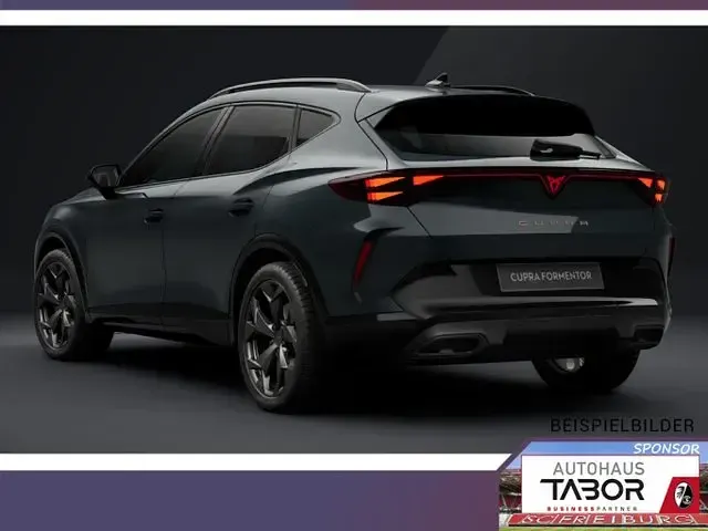 Neu Cupra Formentor 150 PS (110 kW) 2026 Blau SUV