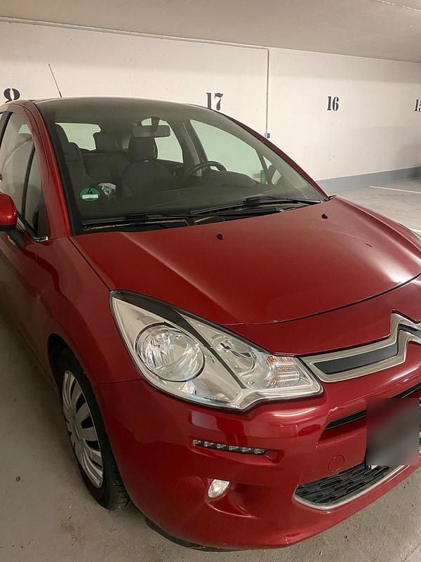 Gebraucht Citroën C3 Exclusive 82 PS (60 kW) 2015 Rot Kleinwagen