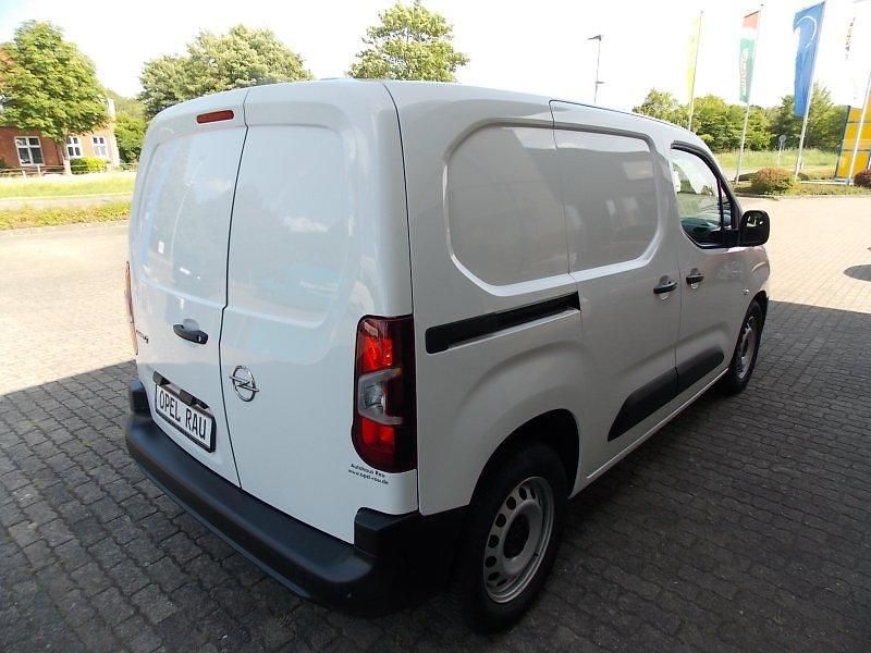Gebraucht Opel Combo-e Life Edition 100 kW (136 PS) 2022 Arktis weiss Van