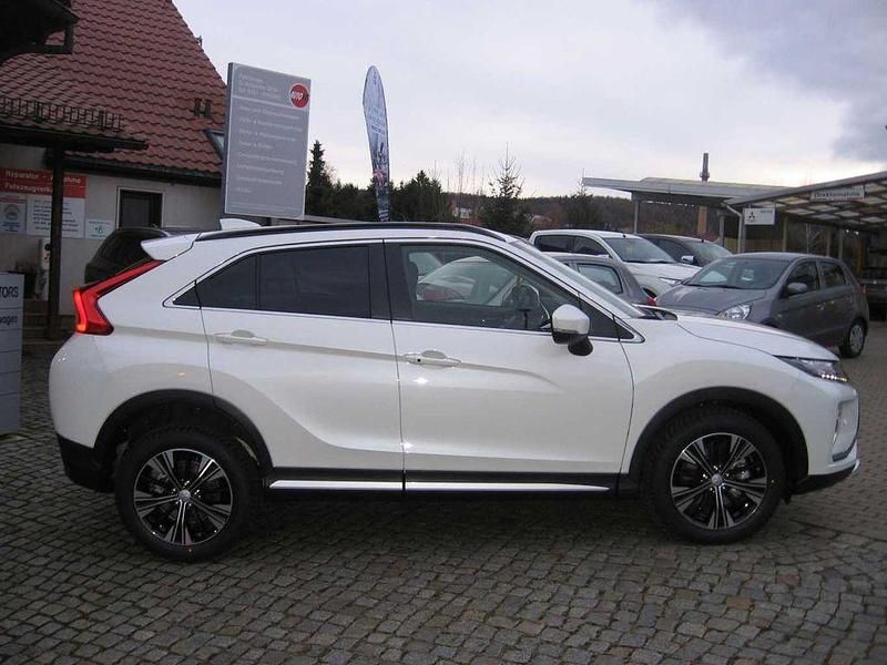 Usado Mitsubishi Eclipse Cross Intro Edition 163 HP (119 kW) 2019 Branco SUV