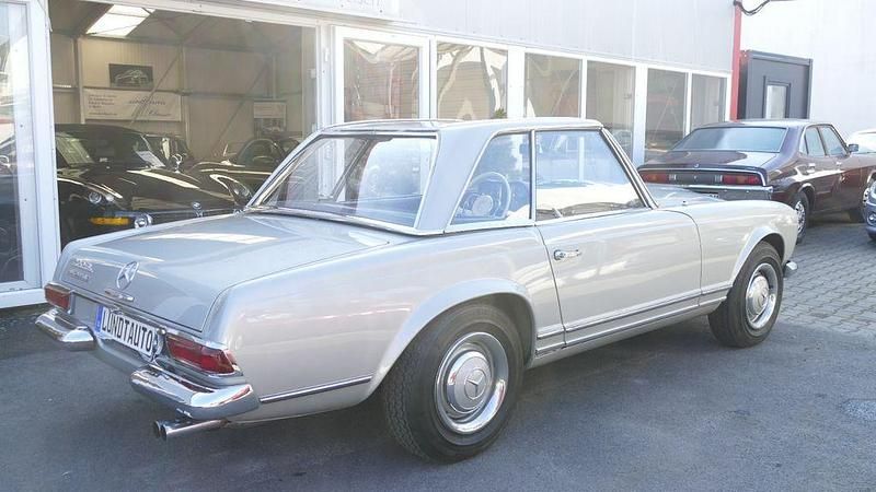 Gebraucht Mercedes W113 150 PS (110 kW) 1966 Silber Cabrio