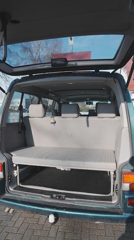 Second-hand VW T4 200 CP (147 kW) 1999 Verde Van