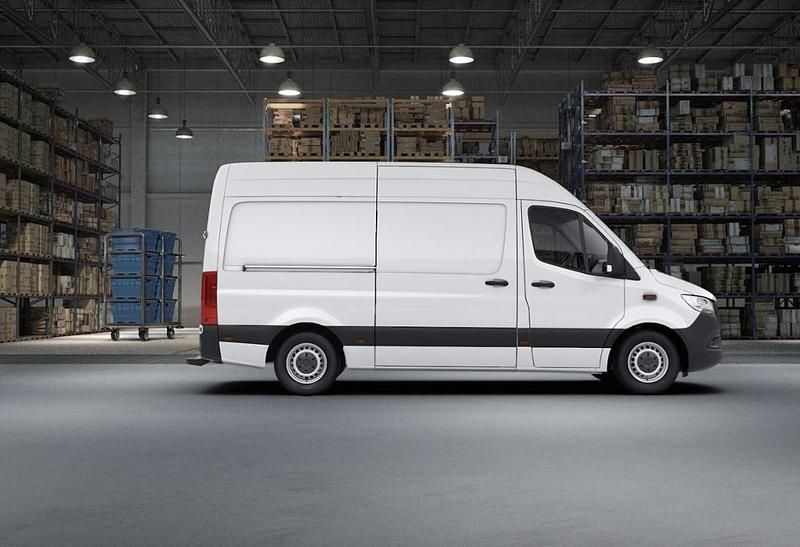 Gebraucht Mercedes Sprinter 170 PS (125 kW) 2024 Arktikweiss Van