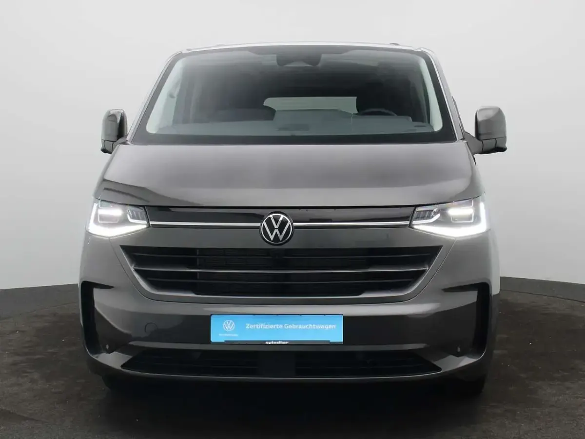 Gebraucht VW Caravelle Style 170 PS (125 kW) 2026 Grau Van