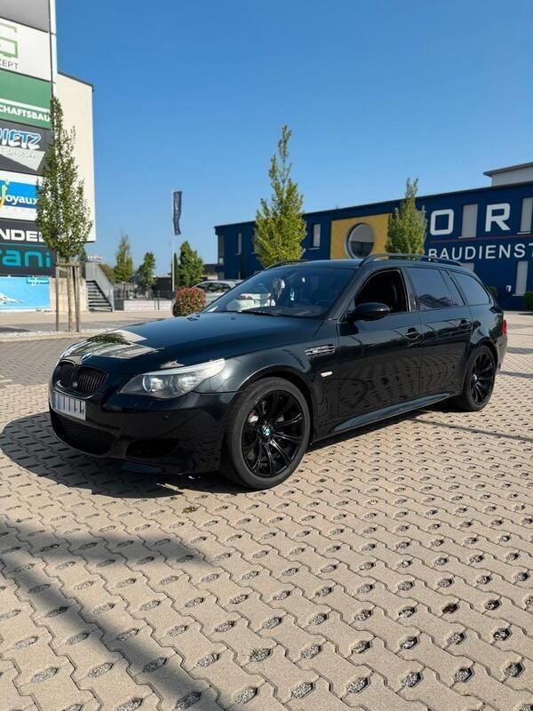 Schwarz Gebraucht 2007 BMW M5 Performance Kombi | 89.990 € - Bild 1/4