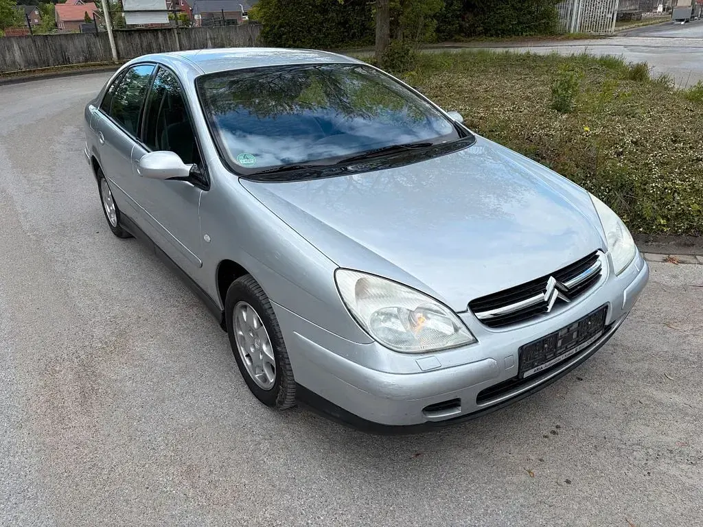 Gebraucht Citroën C5 Exclusive 136 PS (100 kW) 2004 Grau Limousine