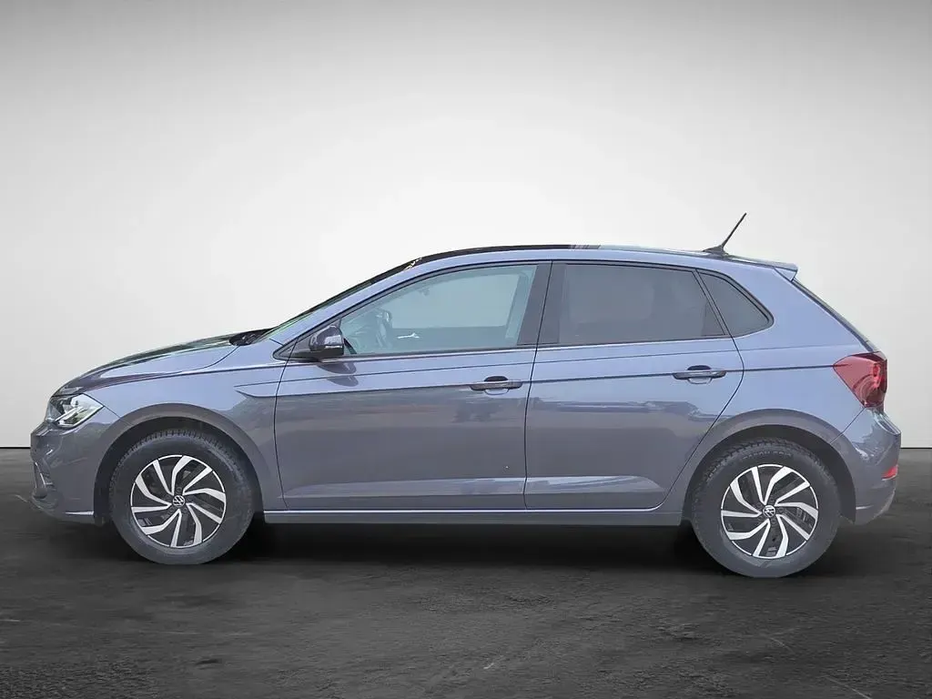 Gebraucht VW Polo Life 95 PS (69 kW) 2022 Grau Kleinwagen