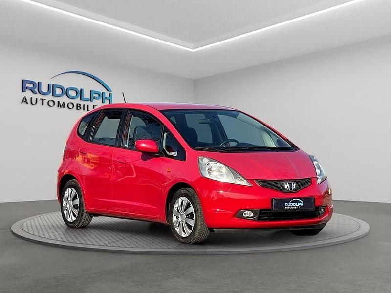 Gebraucht Honda Jazz 90 PS (66 kW) 2010 Milano red Kleinwagen