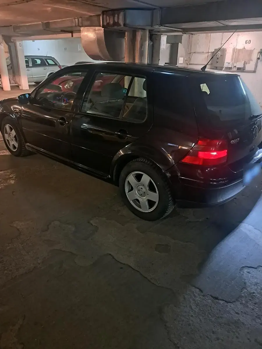 Gebraucht VW Golf IV 71 PS (52 kW) 1999 Schwarz Kleinwagen