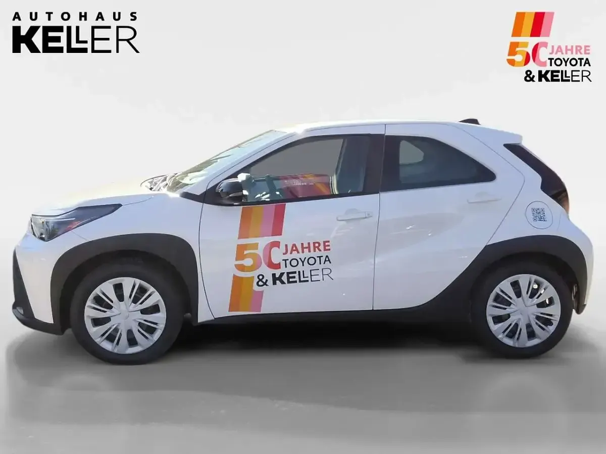 Gebraucht Toyota Aygo X PURE 117 PS (86 kW) 2025 Super white 2 SUV