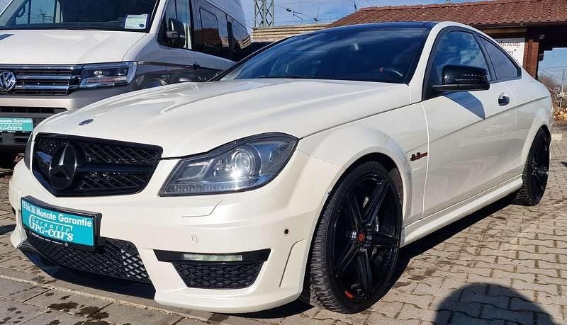 Weiß Gebraucht 2014 Mercedes C63 AMG AMG Coupé | 44.200 € (Guter Preis) - Bild 1/4