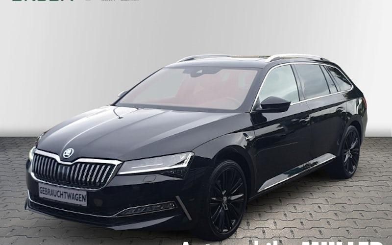 Gebraucht Skoda Superb LAURIN & KLEMENT 200 PS (147 kW) 2023 Schwarz Kombi