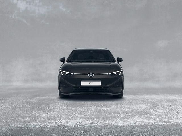 Gebraucht VW ID.7 Pro 210 kW (286 PS) 2023 Grenadillschwarz metallic Kleinwagen