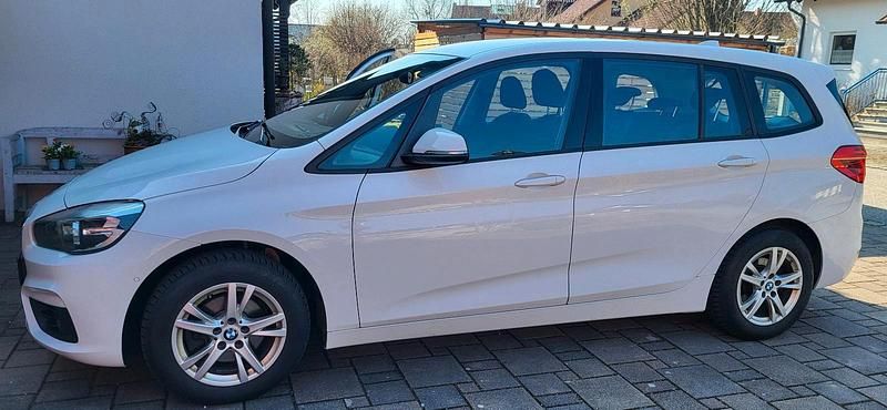 Gebraucht BMW 216 Advantage 116 PS (85 kW) 2016 Weiß Kombi