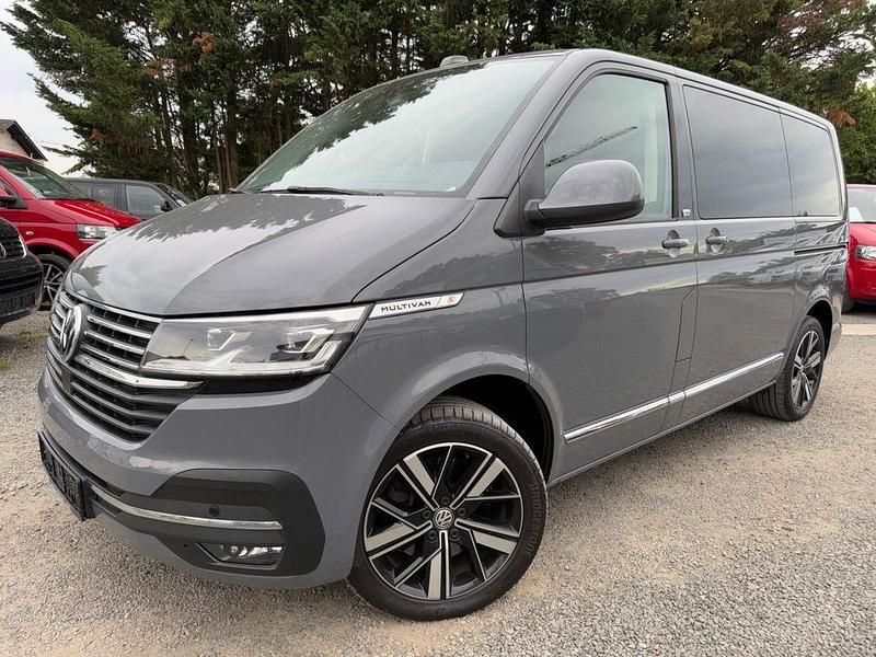 Grau Gebraucht 2021 VW T6.1 Generation Six Van | 43.999 € (Teuer) - Bild 1/4