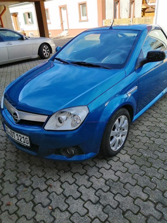 Gebraucht Opel Tigra Cosmo 90 PS (66 kW) 2005 Blau Cabrio