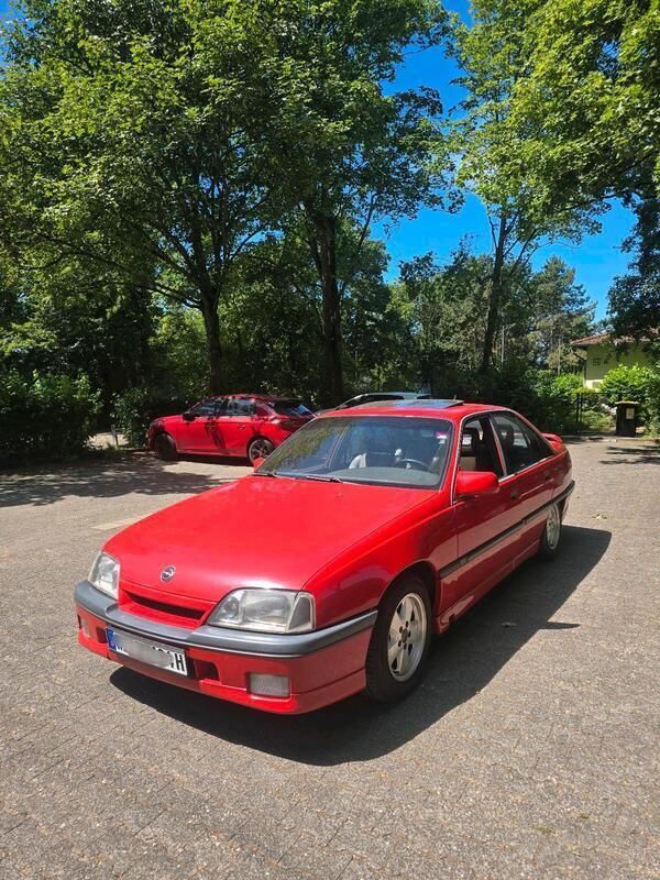 Rot Gebraucht 1988 Opel Omega Limousine | 5.000 € - Bild 1/4