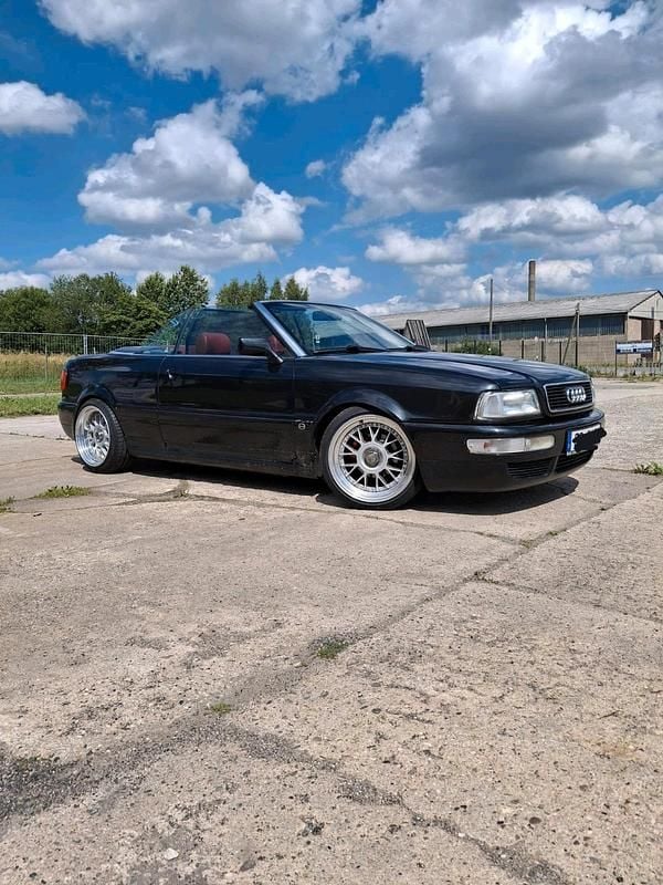 Gebraucht Audi 80 136 PS (100 kW) 1992 Schwarz Cabrio
