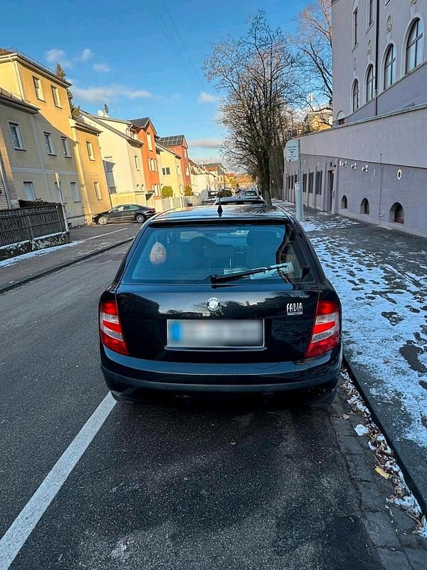 Gebraucht Skoda Fabia 60 PS (44 kW) 2004 Schwarz Limousine