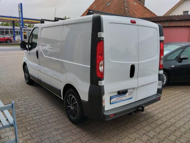 Gebraucht Opel Vivaro 90 PS (66 kW) 2014 Weiß Van / Kleinbus