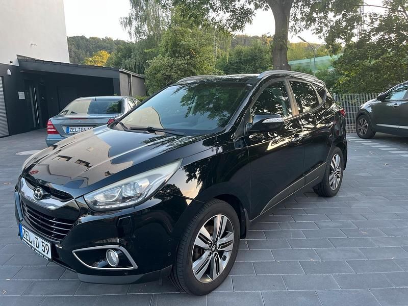 Gebraucht 2016 Hyundai ix35 SUV | 10.000 € - Bild 1/4