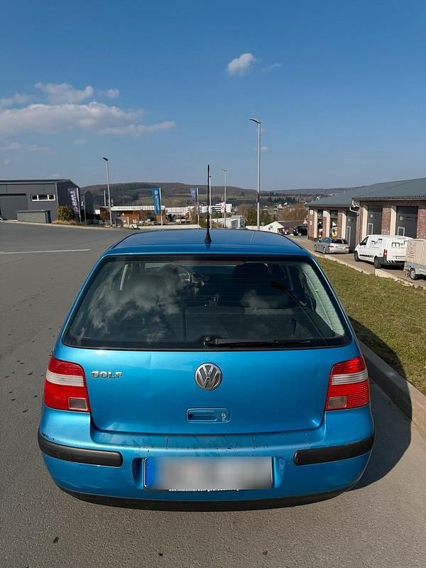 Gebraucht VW Golf IV 75 PS (55 kW) 2004 Andere farben Kleinwagen