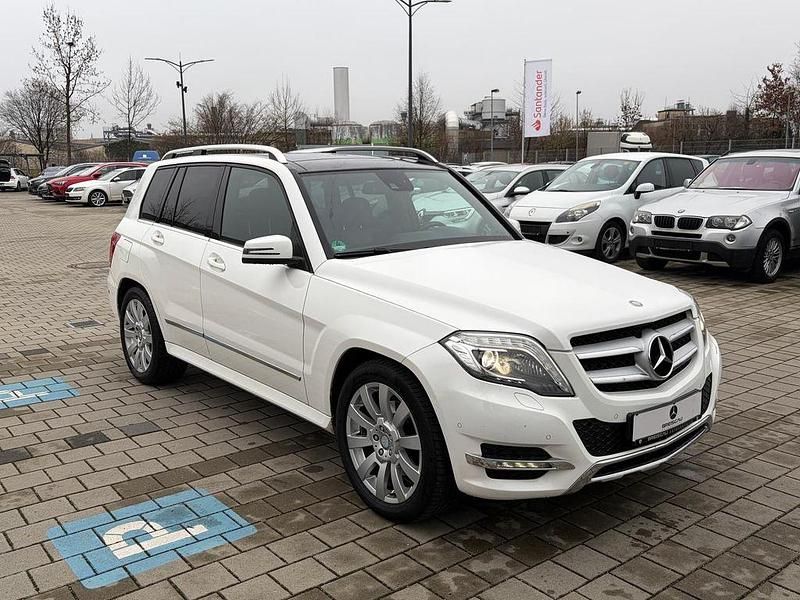 Gebraucht Mercedes GLK250 204 PS (150 kW) 2015 Weiß SUV